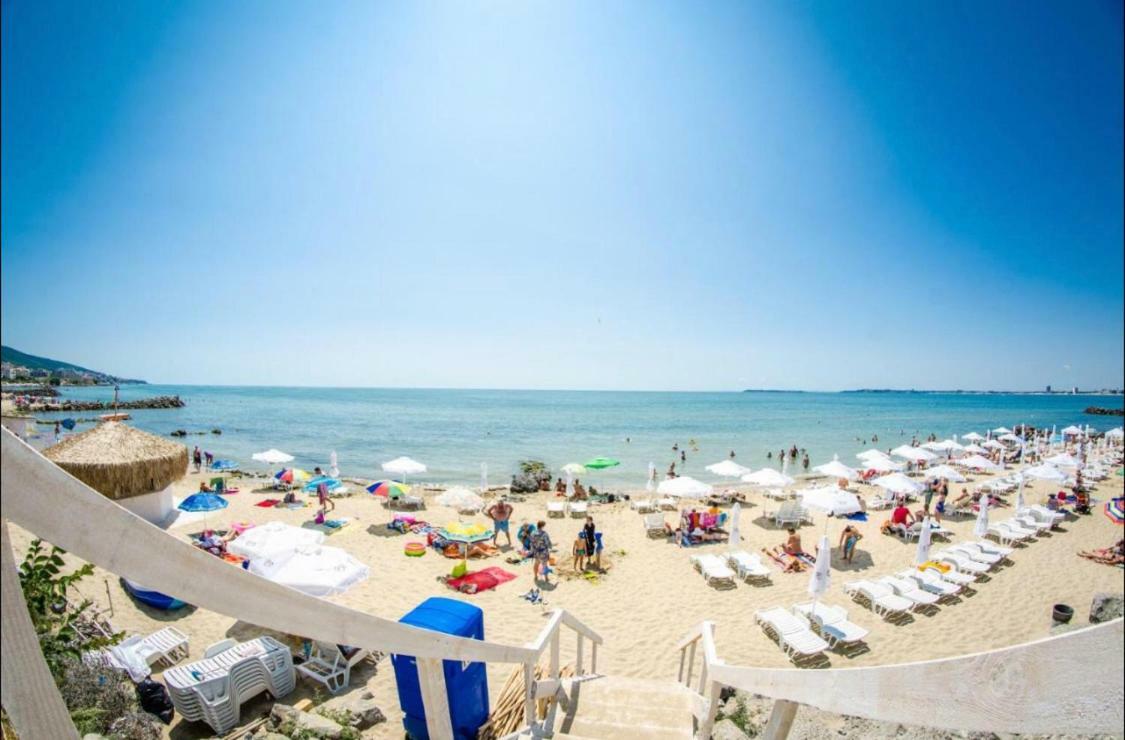 Apartment In Prestige Fort Beach Sveti Vlas Eksteriør bilde