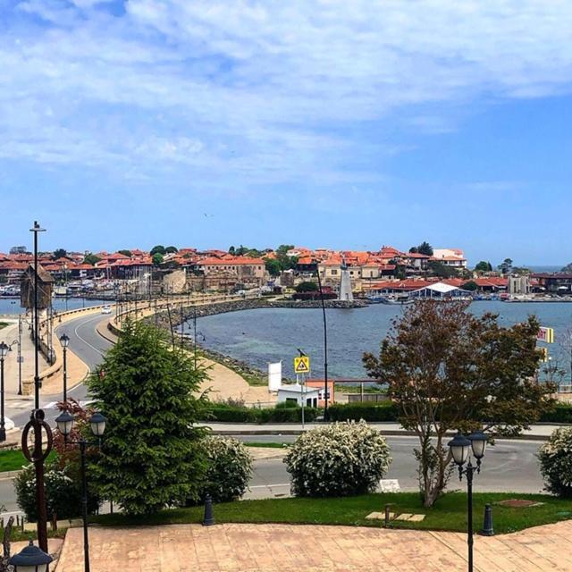 Apartment In Prestige Fort Beach Sveti Vlas Eksteriør bilde