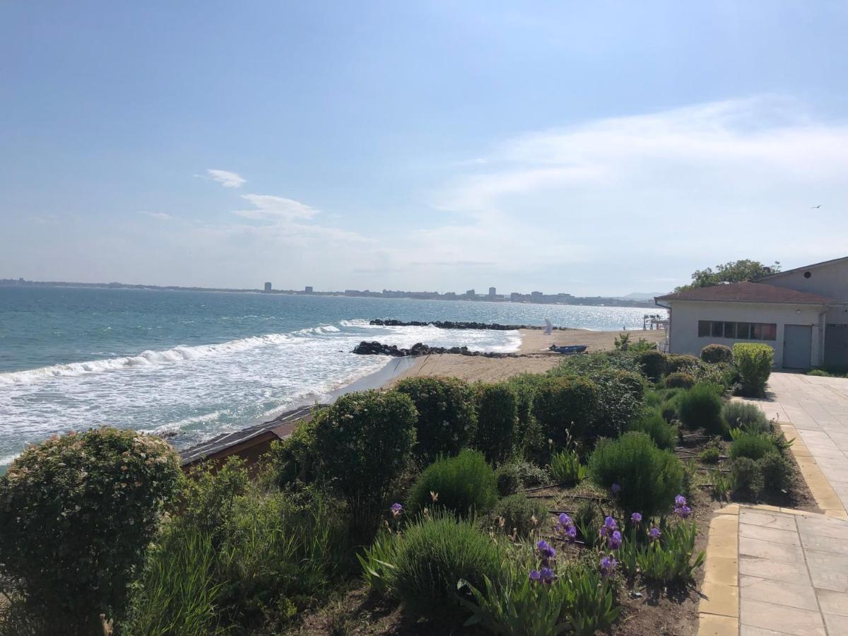 Apartment In Prestige Fort Beach Sveti Vlas Eksteriør bilde