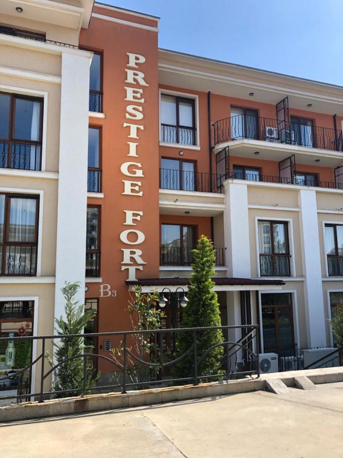 Apartment In Prestige Fort Beach Sveti Vlas Eksteriør bilde